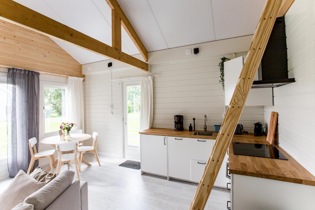 Chalet Met Loft - Vakantiepark De Schreiershoek Dokkum Exterior photo